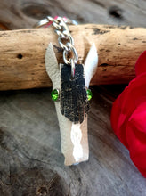 Load image into Gallery viewer, Blue Roan Brumby Key Chains