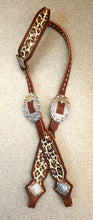 Load image into Gallery viewer, CHEETAH PRINT OVER LAY LEATHER HEADSTALL