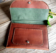 Load image into Gallery viewer, TOOLED SUNFLOWER LEATHER CLUTCH