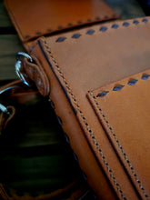 Load image into Gallery viewer, WESTERN STYLE CROSSBODY PURSE