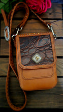 Load image into Gallery viewer, WESTERN STYLE CROSSBODY PURSE