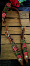Load image into Gallery viewer, HAND CARVED METALLIC ROSE LEATHER ONE EARRED HEADSTALL