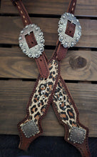 Load image into Gallery viewer, CHEETAH PRINT OVER LAY LEATHER HEADSTALL