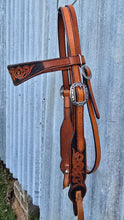 Load image into Gallery viewer, Dark Horse Collection - Tooled Brow and Cheeks Headstall "Chic Magnet"
