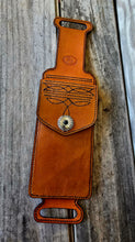 Load image into Gallery viewer, Rear Billet Phone Holder/Pouch - Tan with Black Boot Stitching and Concho