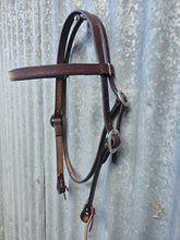 Load image into Gallery viewer, Custom Made Work/Show/Ranch Bridle Leather Headstall - Cob or Full