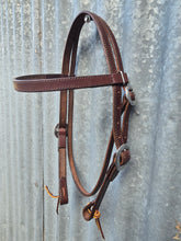 Load image into Gallery viewer, Custom Made Work/Show/Ranch Bridle Leather Headstall - Cob or Full