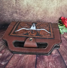 Load image into Gallery viewer, Tooled Longhorn Leather Clutch