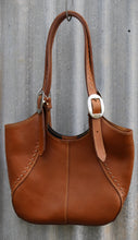 Load image into Gallery viewer, Handmade Genuine Leather Bag 'Painted Pair"