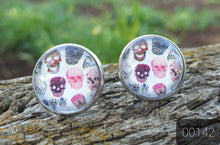 Load image into Gallery viewer, 14MM COWGIRL CANDY EARRINGS PATTERNS/FLOWERS