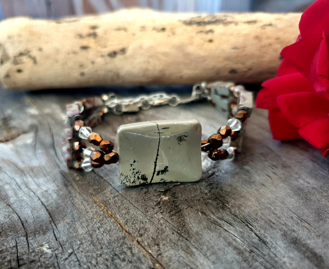 CRAZY HORSE STONE BRACELET - Unique