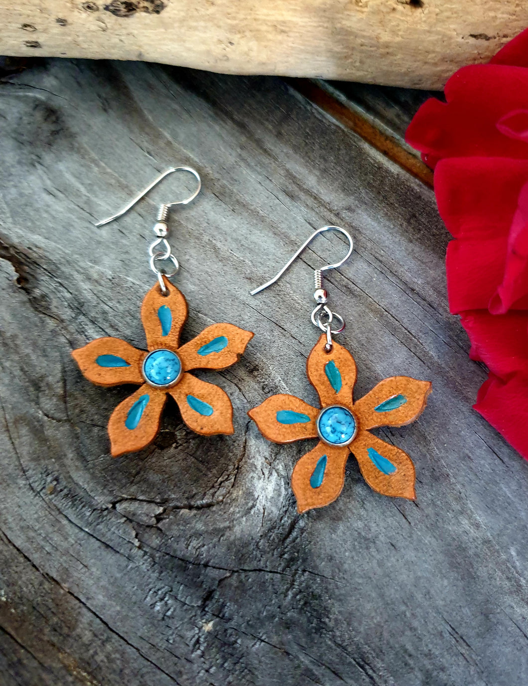 000247 Leather Earrings