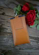Load image into Gallery viewer, Genuine Leather Handmade Phone/Saddle/Riding Mobile Phone Pouch
