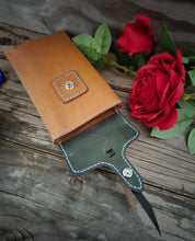 Load image into Gallery viewer, Genuine Leather Handmade Phone/Saddle/Riding Mobile Phone Pouch
