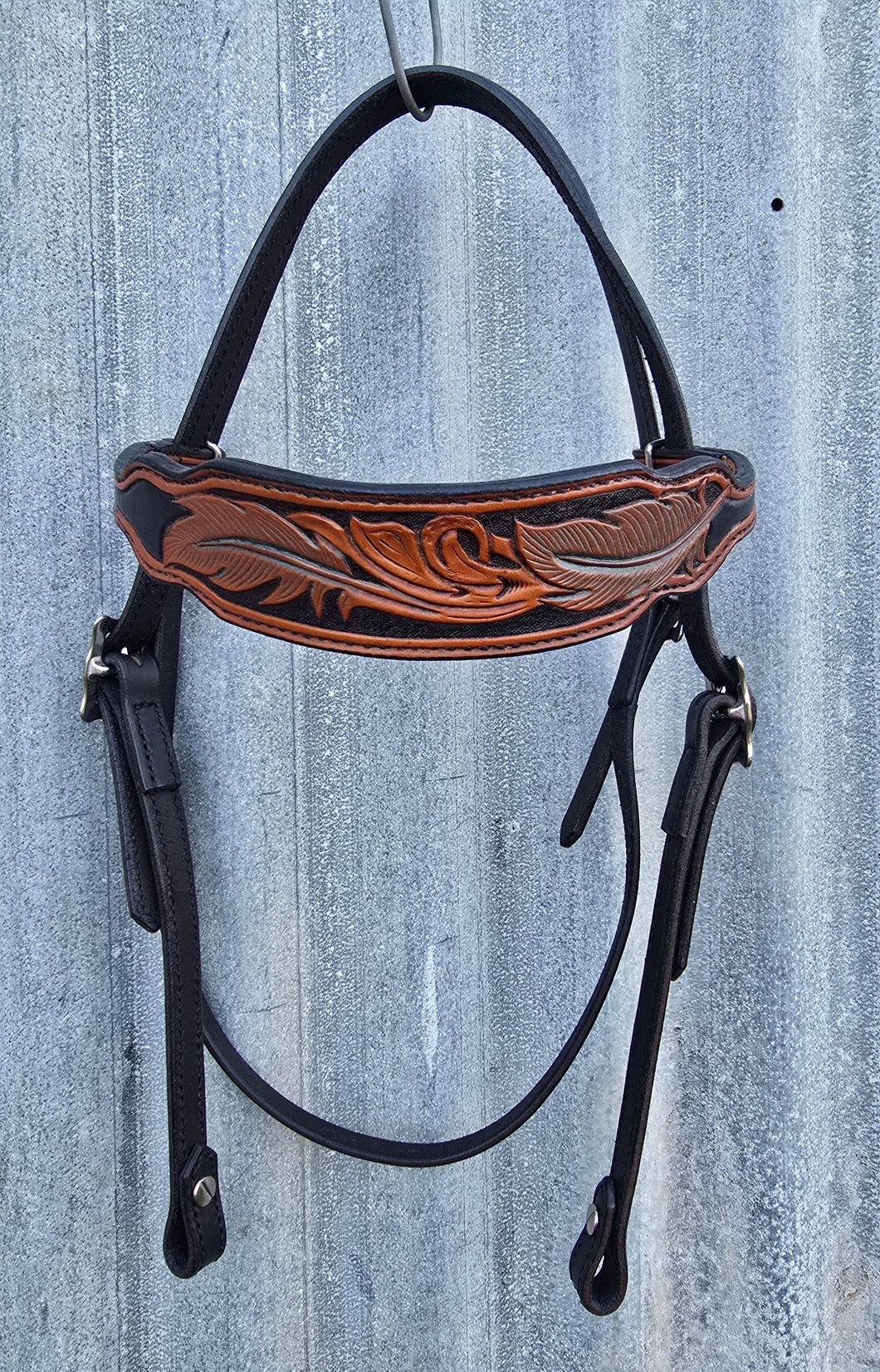 Dark Horse Collection - Feather Tooled Brow Headstall 