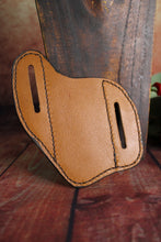 Load image into Gallery viewer, PANCAKE STYLE POCKET KNIFE POUCH - Rodeo Bull
