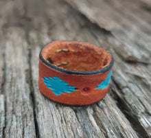 Load image into Gallery viewer, GENUINE LEATHER HAND PAINTED RING- 000208R
