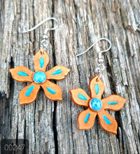 Load image into Gallery viewer, 000247 Leather Earrings
