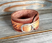 Load image into Gallery viewer, Mens/Womens Genuine Leather Cowboy Style Cuff - Adjustable
